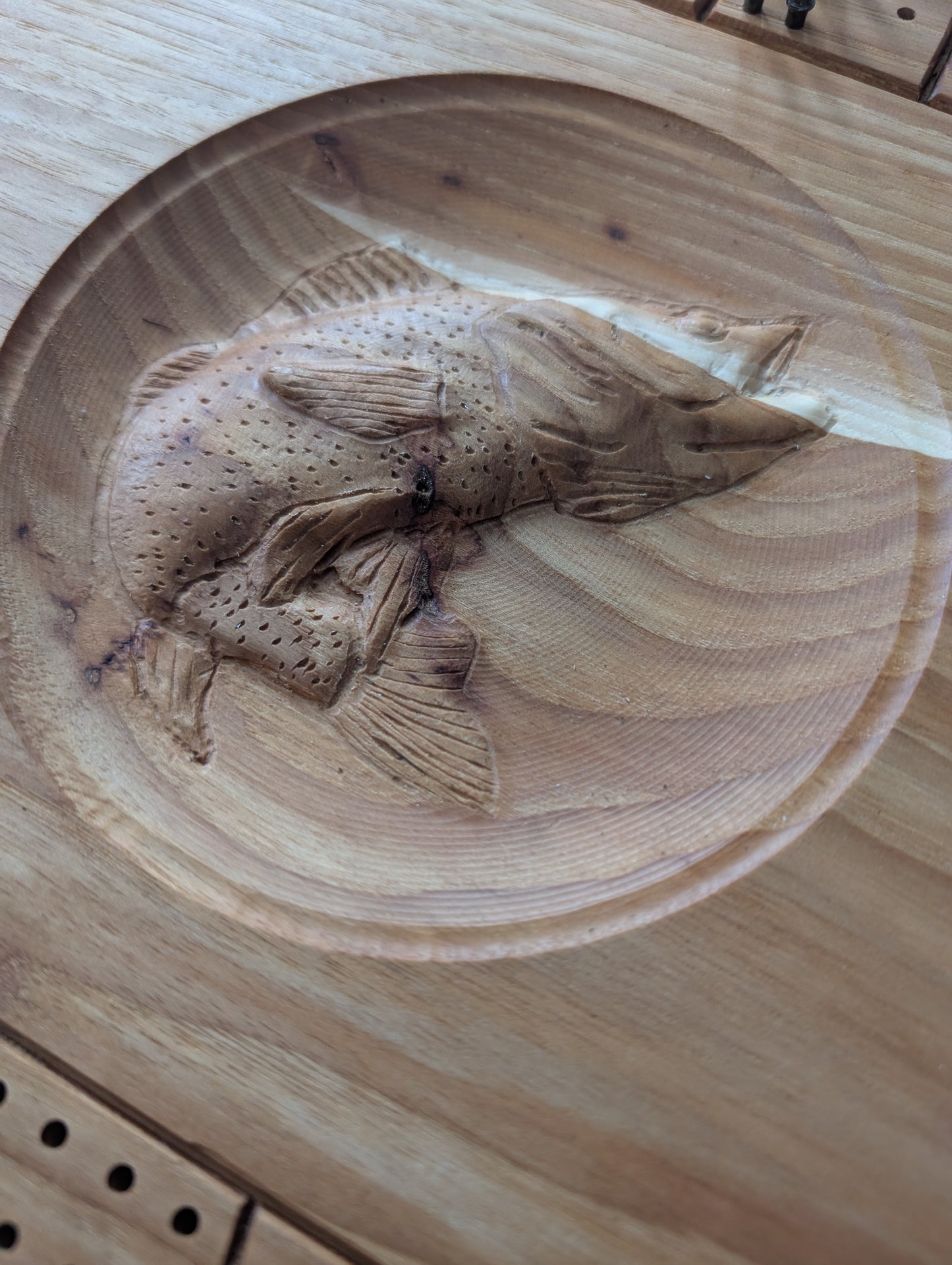 Cribbage board fish