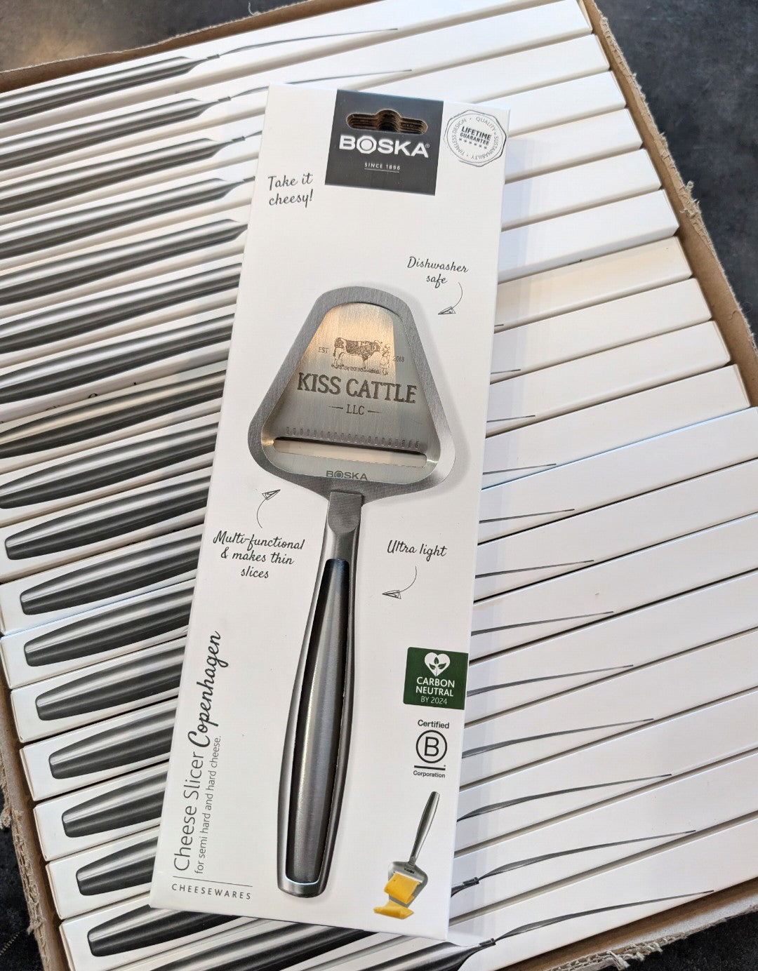 Personalized cheese slicer